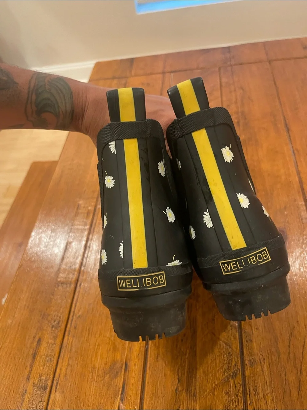 Joules Black Daisy Chelsea Rain Boots